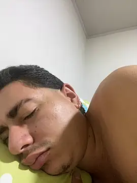 DanielGomez9 online show from 9, 3, 2025