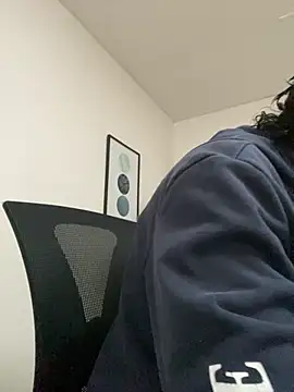 DanielGomez9 online show from 10, 10, 2025