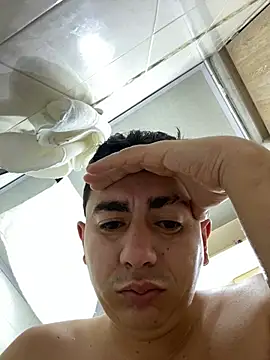 DanielGomez9 online show from 20, 2, 2025