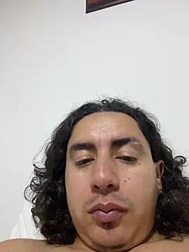 Snapshot of DanielGomez9 chatting on 15, 6, 2026 DanielGomez9 online show from 15, 6, 2026