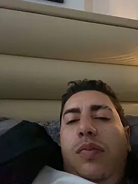 DanielGomez9 online show from 3, 3, 2025