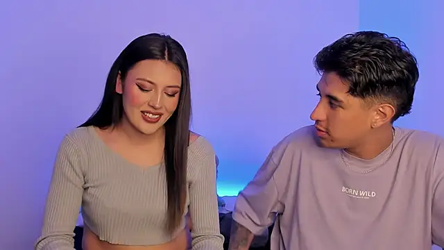 BradLovEmma  online show from 12, 2, 2025