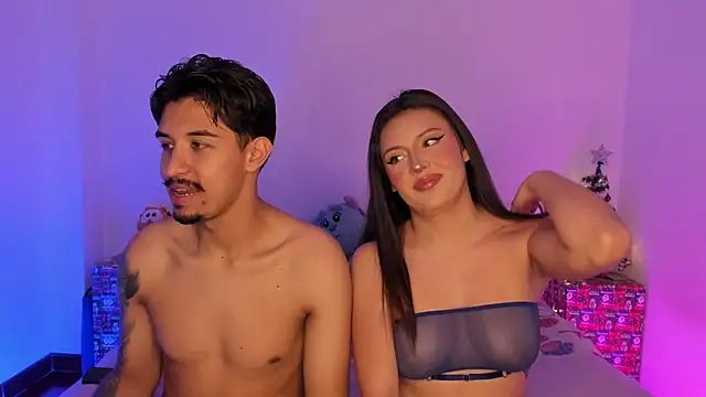 BradLovEmma  online show from 18, 12, 2024