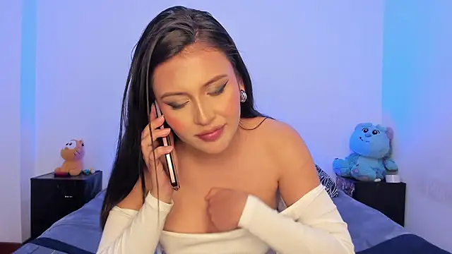 BradLovEmma  online show from 27, 1, 2025