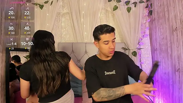 BradLovEmma  online show from 12, 10, 2025