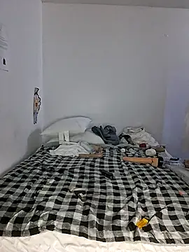 Puffgettingstuffed online show from 23, 12, 2025