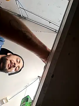 Snapshot of hemo691 chatting on 16, 1, 2025 hemo691 online show from 16, 1, 2025