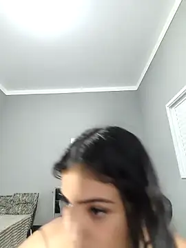Livia Diaz online show from 7, 5, 2026