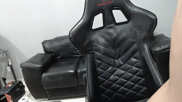 Livia Diaz online show from 14, 9, 2025