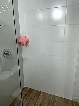 Eva Gonzalez online show from 12, 10, 2025