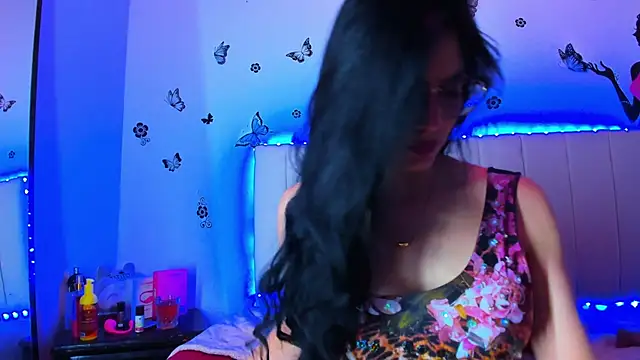 caro lyne  online show from 17, 2, 2026