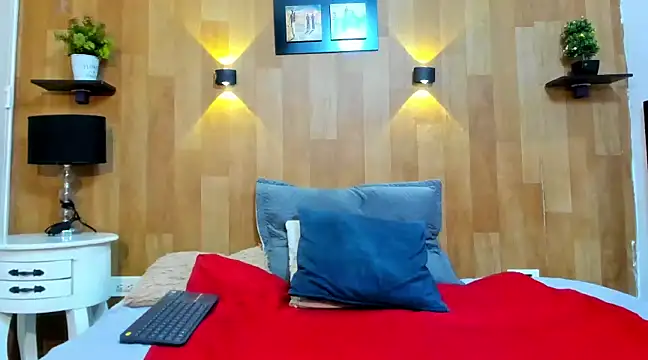 marianaa90 online show from 10, 3, 2025