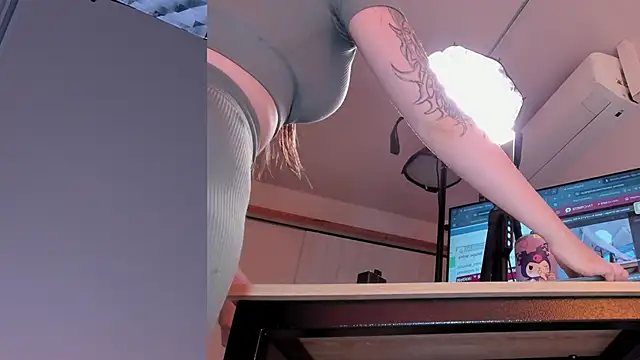 Siouxsie cenobite online show from 19, 4, 2026