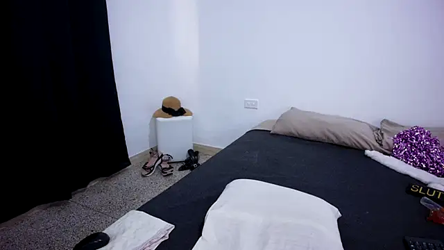 Andreabigboobs23 online show from 6, 1, 2026