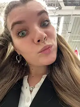 Holy Tereza online show from 16, 3, 2025