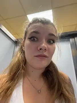 Holy Tereza online show from 11, 11, 2025