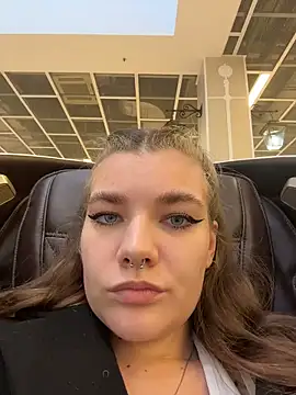 Holy Tereza online show from 15, 4, 2026