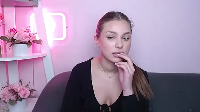 MilanaAngelAs online show from 5, 5, 2026