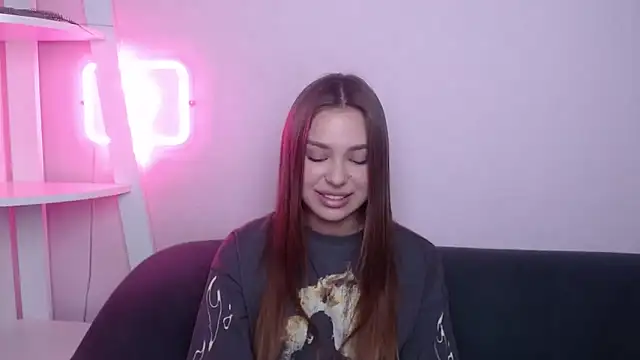 MilanaAngelAs online show from 7, 4, 2026