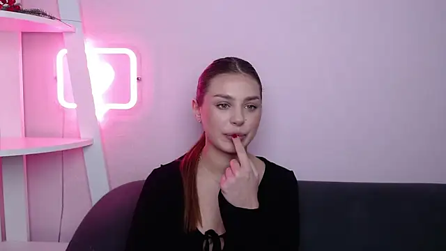 MilanaAngelAs online show from 15, 3, 2026