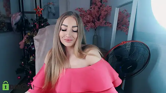  KittyBoo online show from 3, 1, 2025