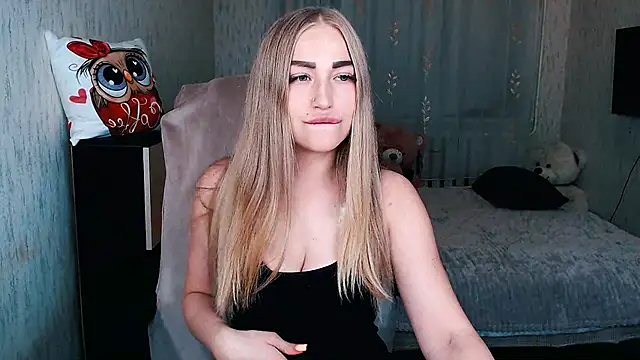  KittyBoo online show from 7, 10, 2025