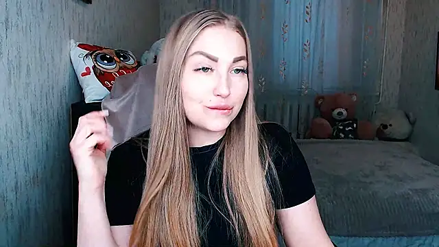 Snapshot of _KittyBoo chatting on 9, 2, 2026 KittyBoo online show from 9, 2, 2026