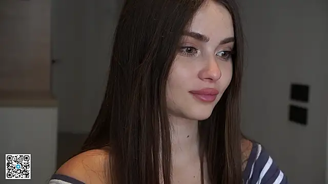 CarmenMoore26 online show from 31, 3, 2026