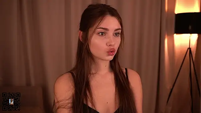 CarmenMoore26 online show from 14, 3, 2025