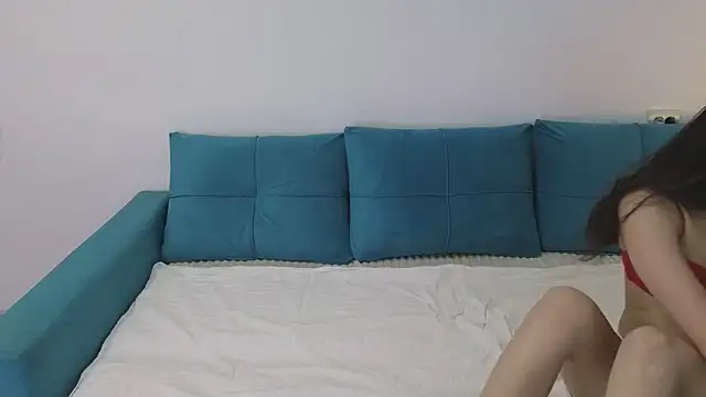 July Kane online show from 16, 11, 2025