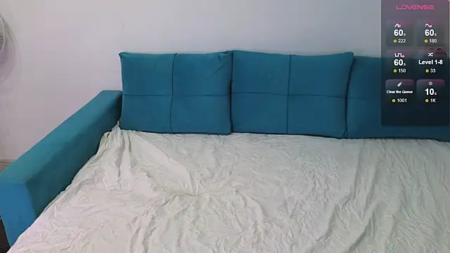 July Kane online show from 13, 11, 2025