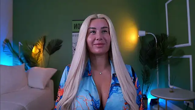 EvaZane online show from 17, 5, 2026