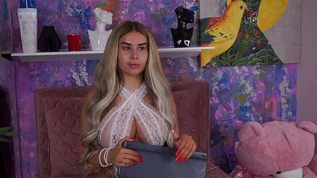 EvaZane online show from 18, 9, 2025