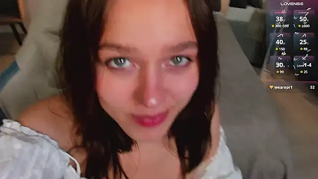 Addelin Moon online show from 20, 9, 2025