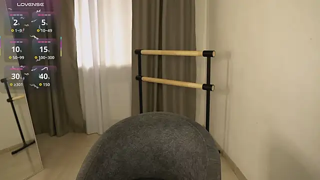 Addelin Moon online show from 14, 11, 2025