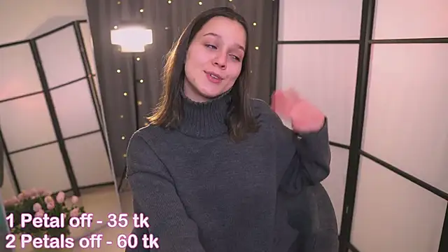 Addelin Moon online show from 9, 3, 2025