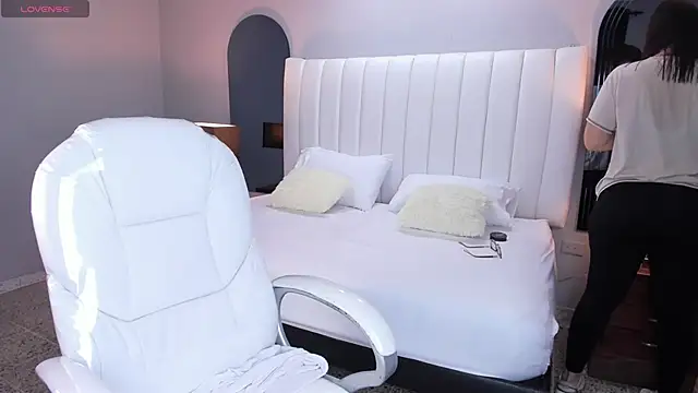 vanity sex online show from 2, 10, 2025