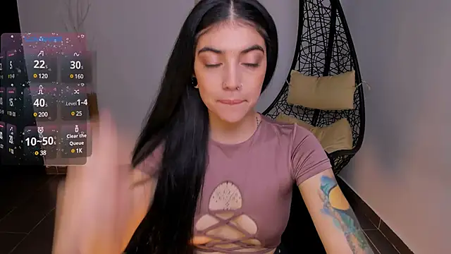 Nina-monroe online show from 13, 1, 2025