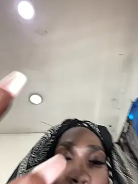 KandyHot  online show from 15, 3, 2026