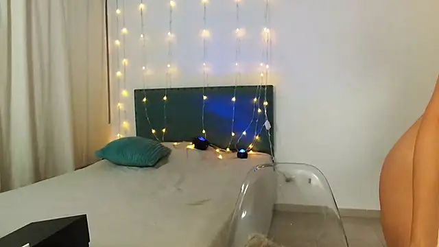 Snapshot of Melisa_cream chatting on 13, 2, 2025 Melisa cream online show from 13, 2, 2025