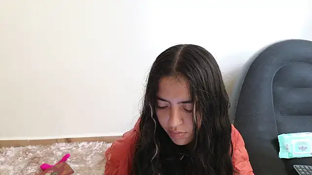 Snapshot of ViolettaSummer chatting on 20, 3, 2025 ViolettaSummer online show from 20, 3, 2025