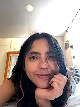 Snapshot of ViolettaSummer chatting on 29, 11, 2025 ViolettaSummer online show from 29, 11, 2025