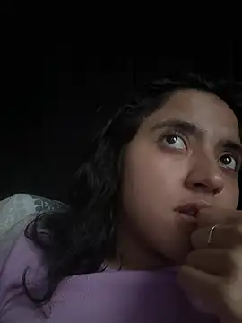 Snapshot of ViolettaSummer chatting on 17, 7, 2026 ViolettaSummer online show from 17, 7, 2026