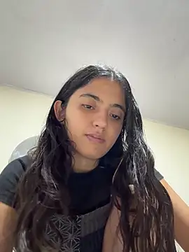 Snapshot of ViolettaSummer chatting on 31, 10, 2025 ViolettaSummer online show from 31, 10, 2025