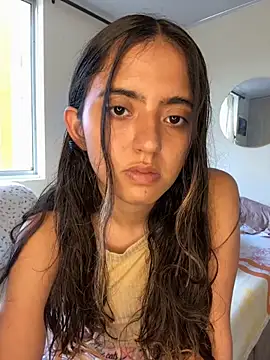 Snapshot of ViolettaSummer chatting on 3, 11, 2025 ViolettaSummer online show from 3, 11, 2025