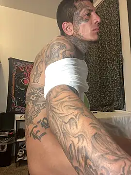 Snapshot of Papinine6 chatting on 6, 4, 2026 Papinine6 online show from 6, 4, 2026