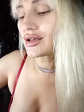 Freya Milf online show from 26, 9, 2025