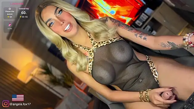 Angela foxx online show from 19, 4, 2026