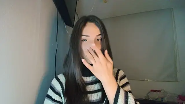 Snapshot of Dollbehavior_ chatting on 30, 10, 2025 Dollbehavior online show from 30, 10, 2025