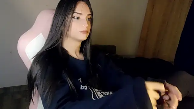 Dollbehavior  online show from 16, 2, 2026